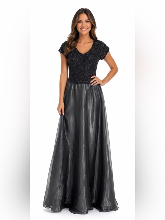 Dillards Dresses & Skirts - ❗️NWT❗️VINTAGE❗️Chic Evening/Prom Dress